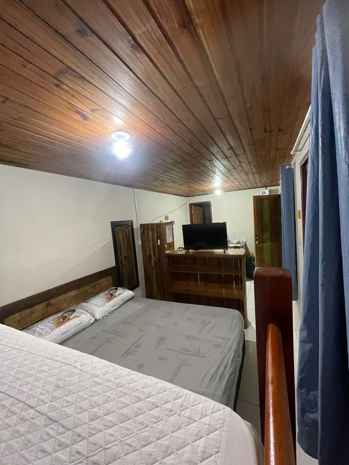 Quarto 2 — Família