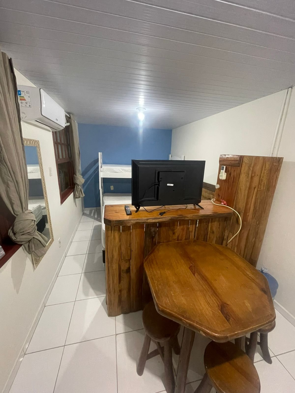 Quarto 3 — Família
