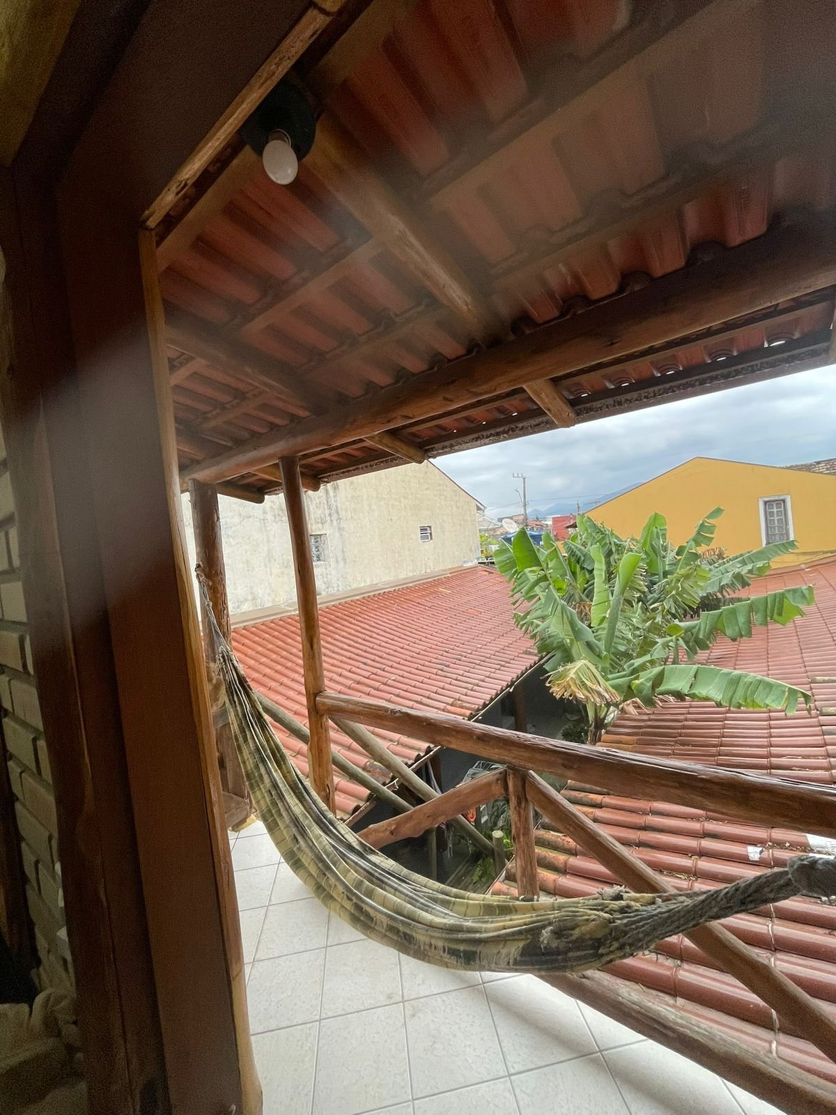 Quarto 5 — Família Grande