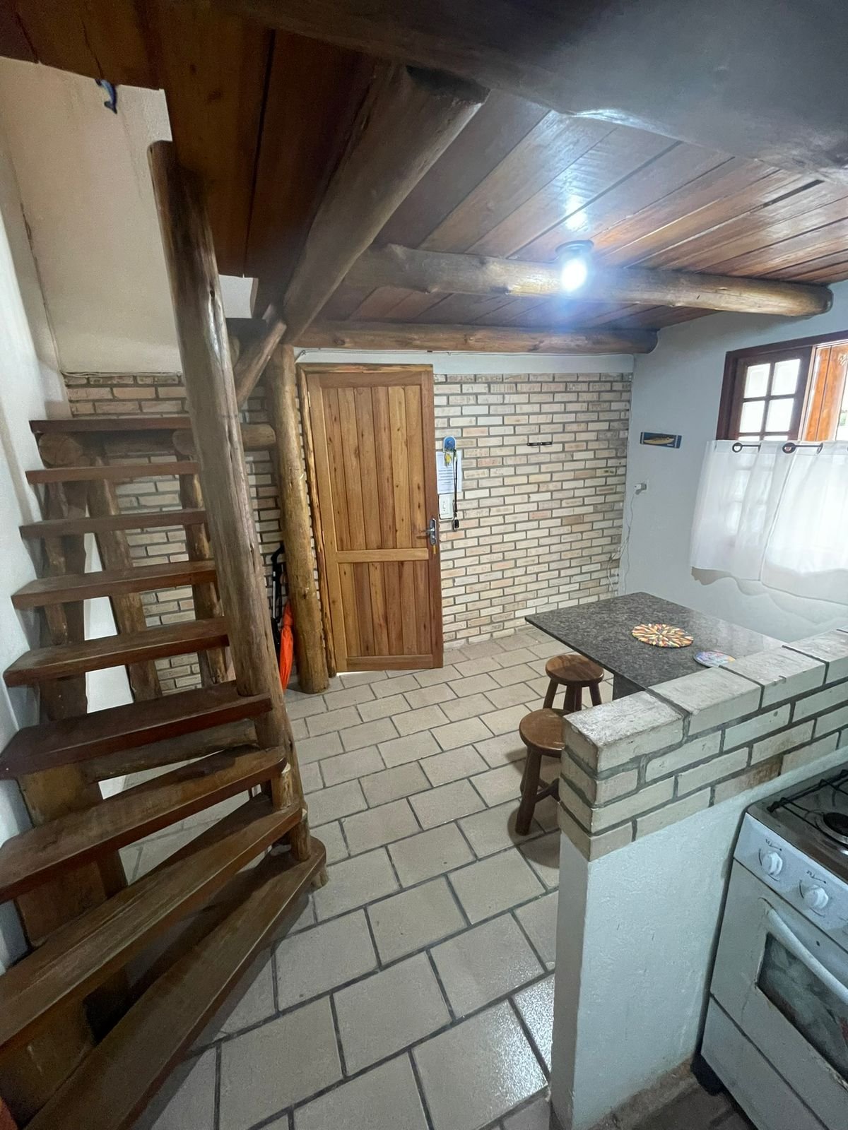 Quarto 6 — Grupo