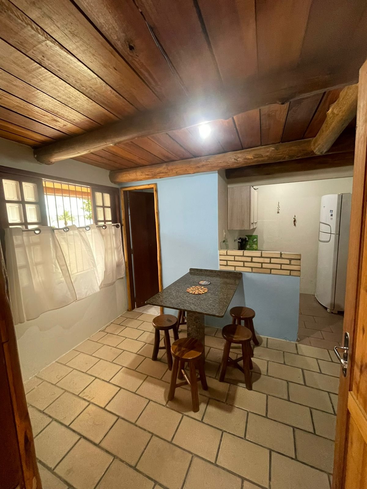 Quarto 6 — Grupo